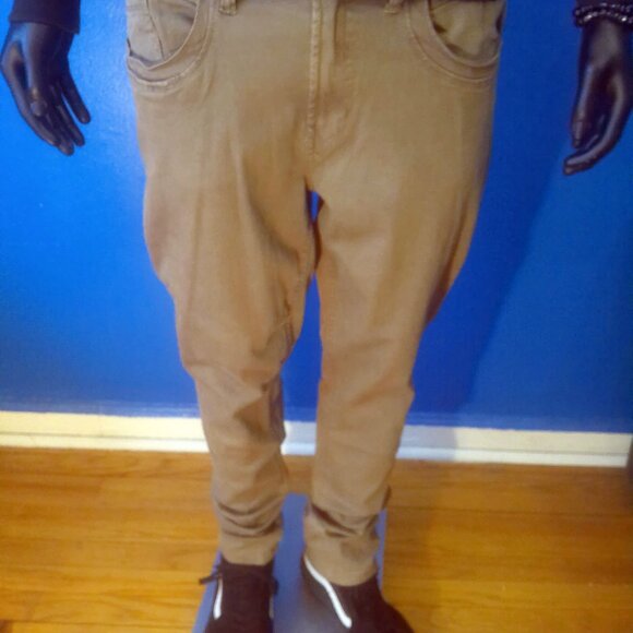 Champion Sweater, Size Medium, Black - Picture 8 of 16